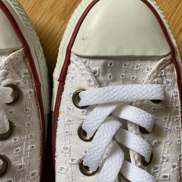 Converse Low Tops Eyelet - Picture 4 of 6